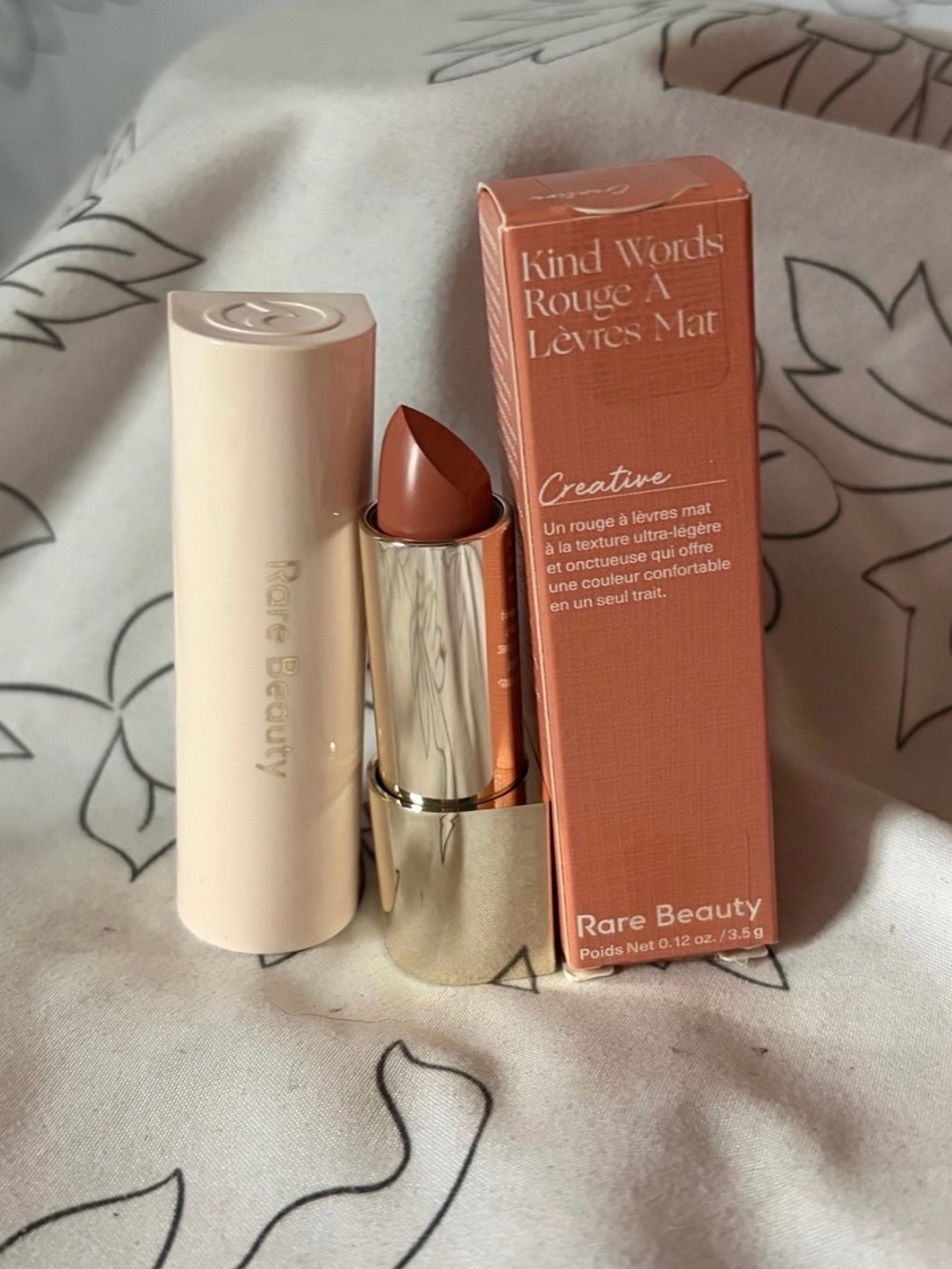 Rare Beauty Kind Words Matte Lipstick — in Creative
